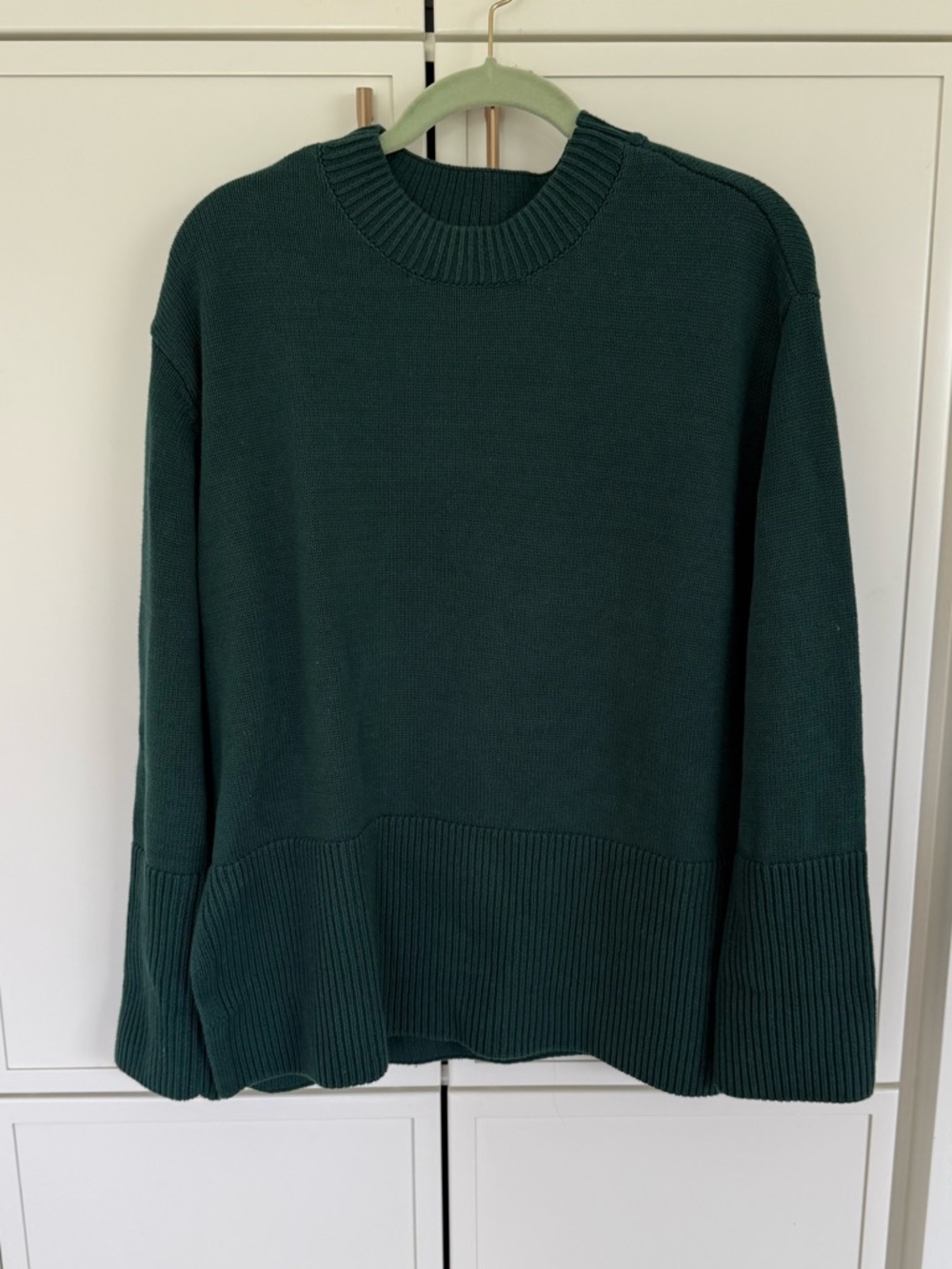 Gap 24/7 Split-Hem Crewneck Sweater